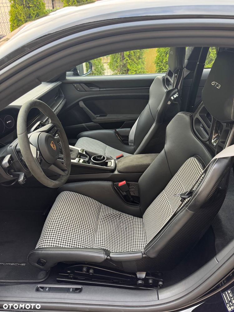 Porsche 911 GT3 PDK - 11