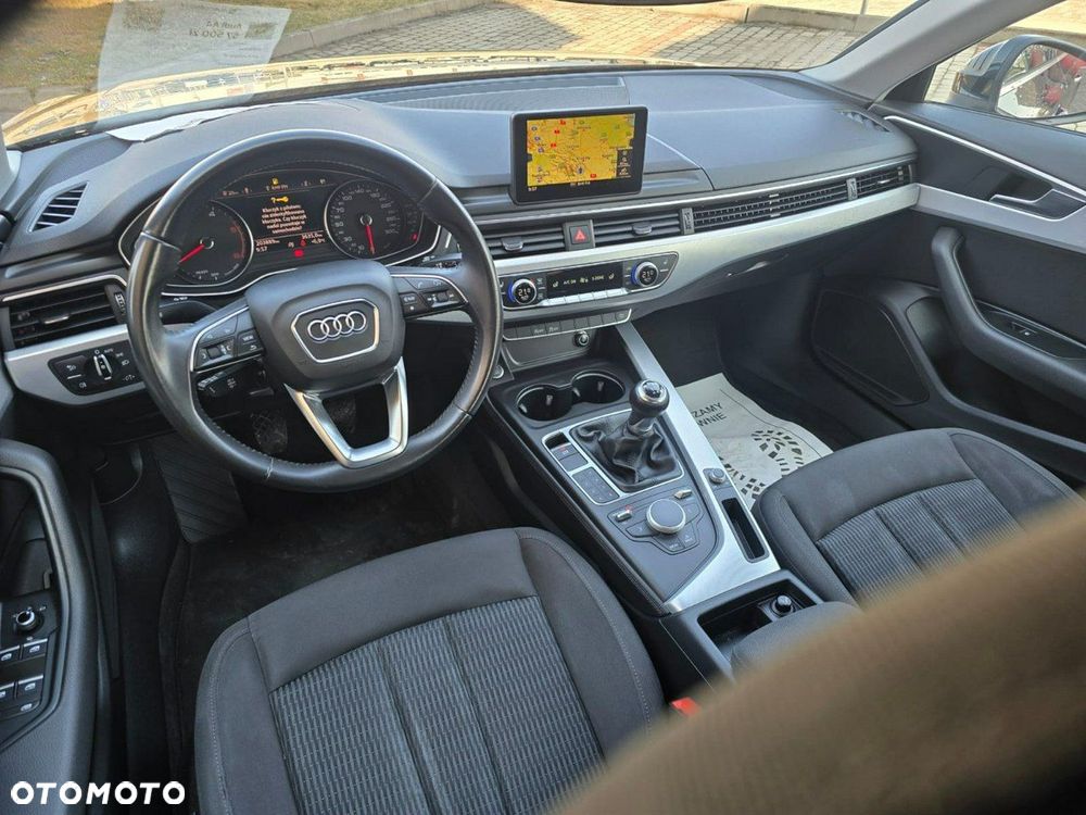 Audi A4 Allroad - 24