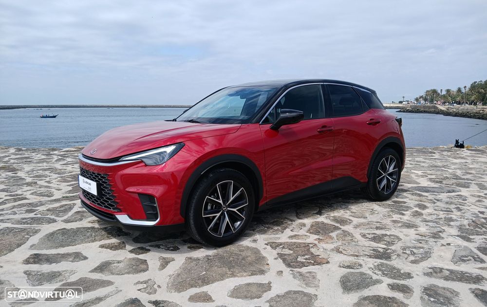 Lexus LBX Emotion - 5