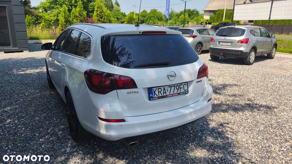 Opel Astra 1.6 T Sport - 6