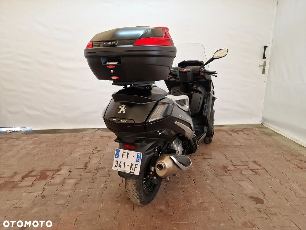 Peugeot Metropolis - 12