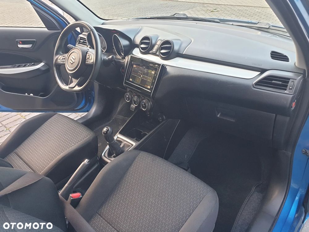 Suzuki Swift 1.2 Dualjet Hybrid Comfort - 13