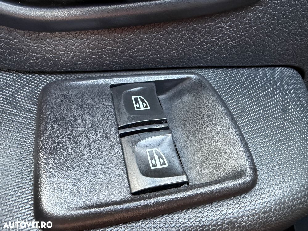 Dacia Logan 1.0 SCe Laureate - 15