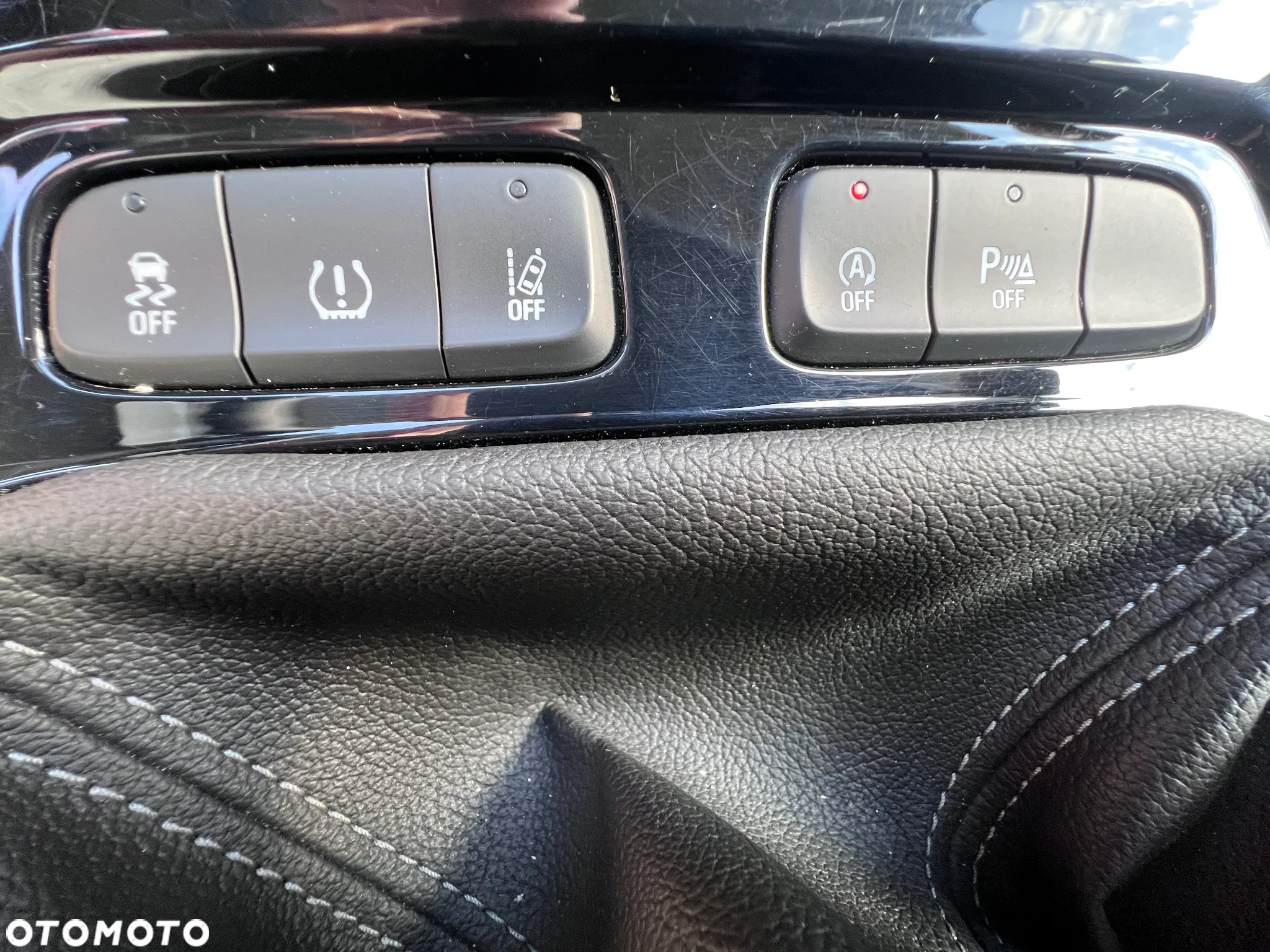 Opel Grandland X 1.2 T GPF Innovation S&S - 21