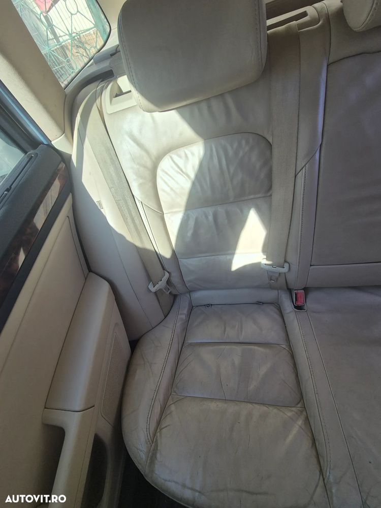 Skoda Superb 2.0 TSI Elegance DSG - 10