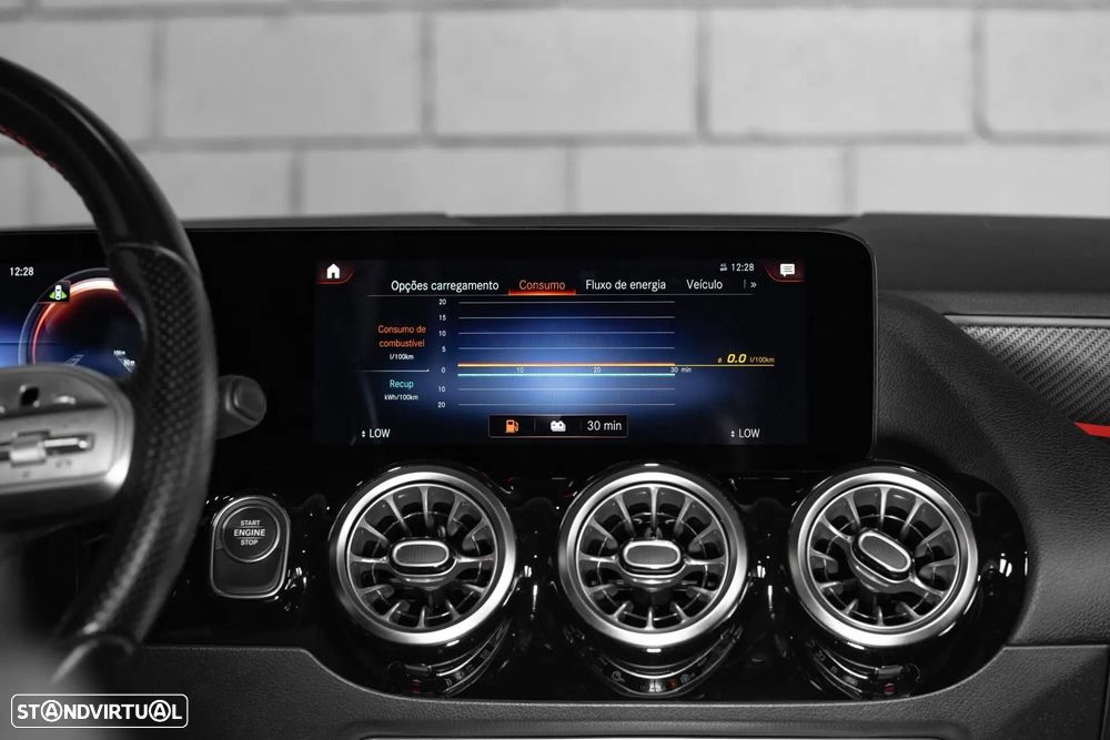 Mercedes-Benz GLA 250 e 8G-DCT Edition AMG Line - 29
