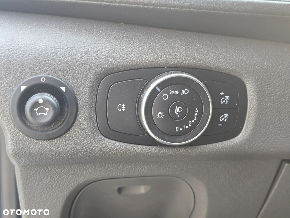 Ford transit - 15