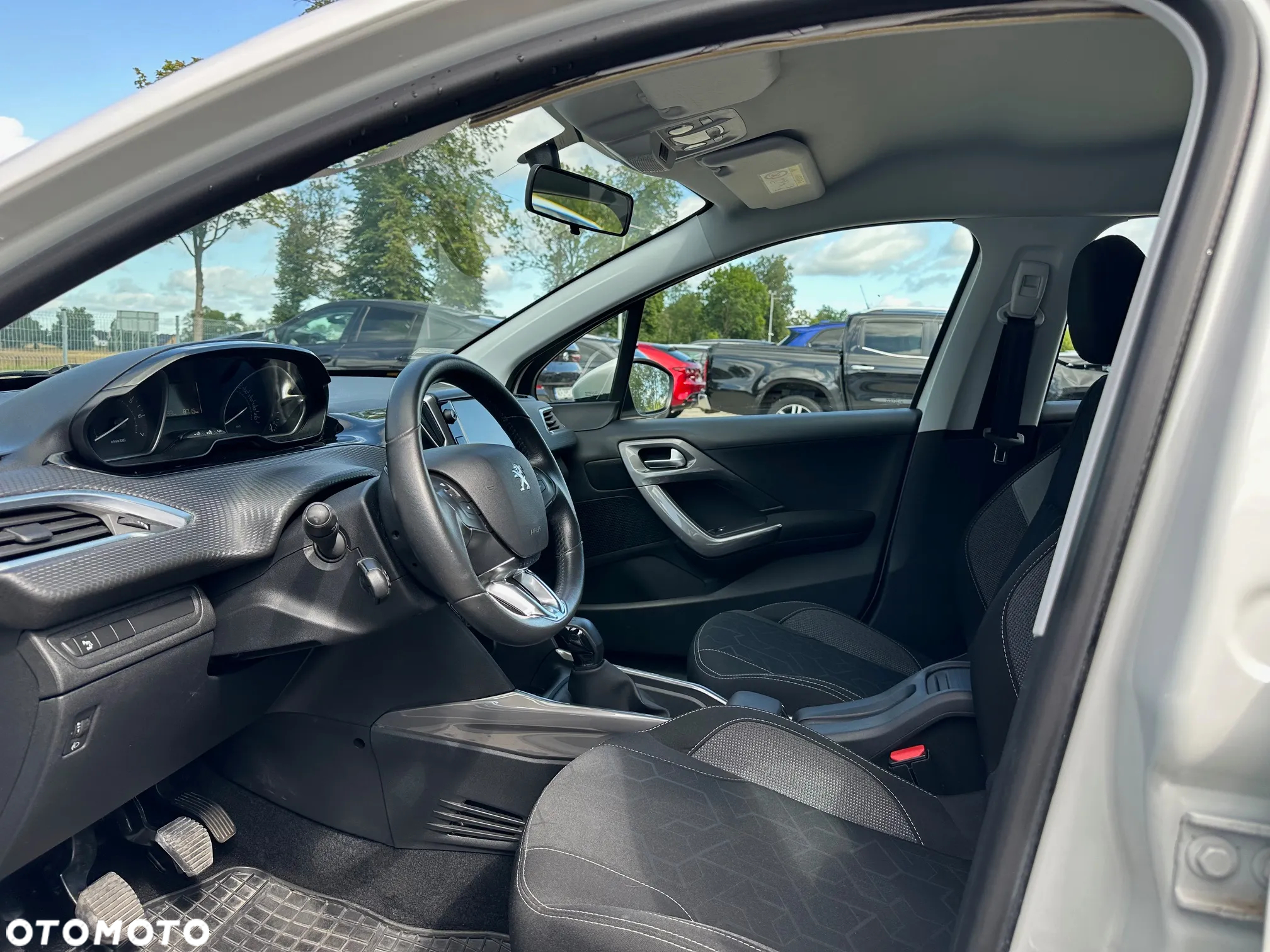Peugeot 2008 - 16