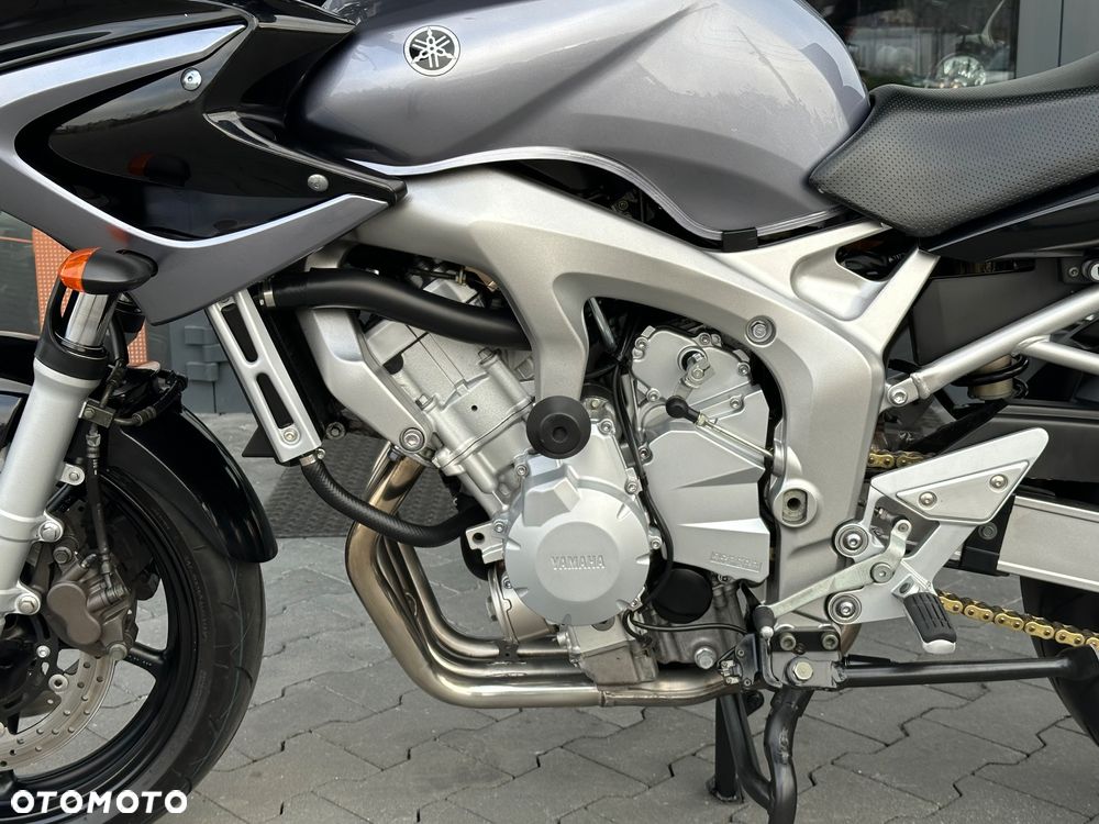 Yamaha FZ6 - 34