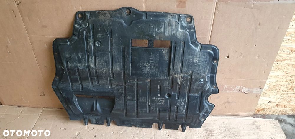 Osłona płyta podwozia pod silnik VW Passat B6 3C0825237F 3C0825235K - 1
