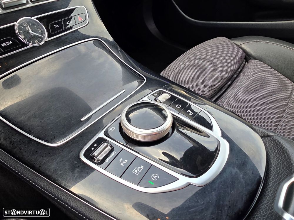 Mercedes-Benz E 220 d Avantgarde - 14