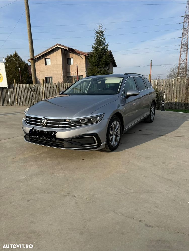 Volkswagen Passat Standard - 2