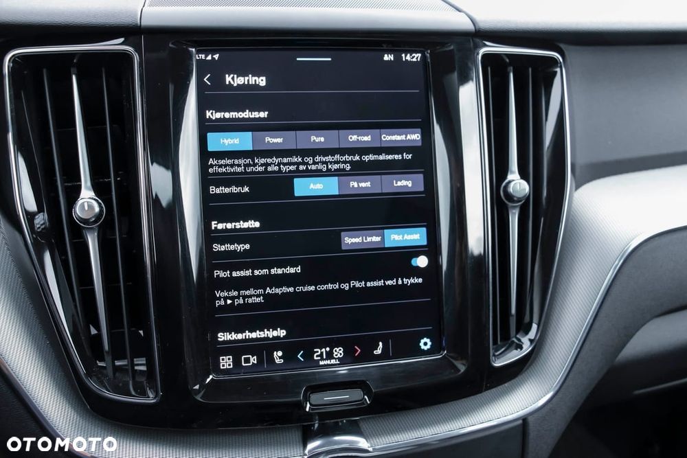 Volvo XC 60 T6 Plug-In Hybrid AWD Plus Dark - 14
