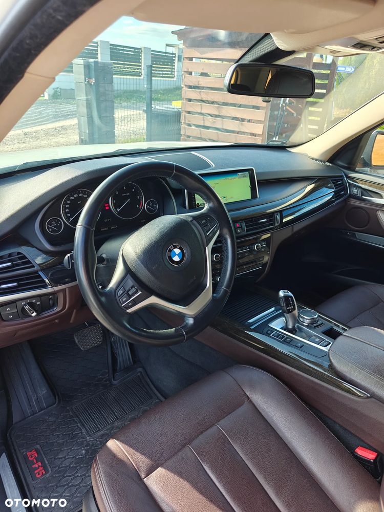 BMW X5 xDrive25d - 16