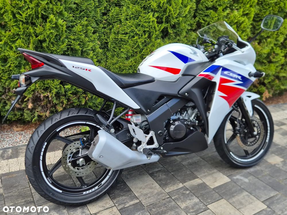 Honda CBR - 3