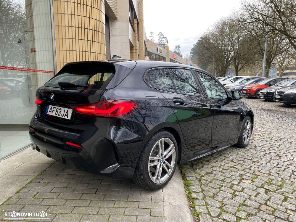 BMW 118 i Pack Desportivo M Auto - 3