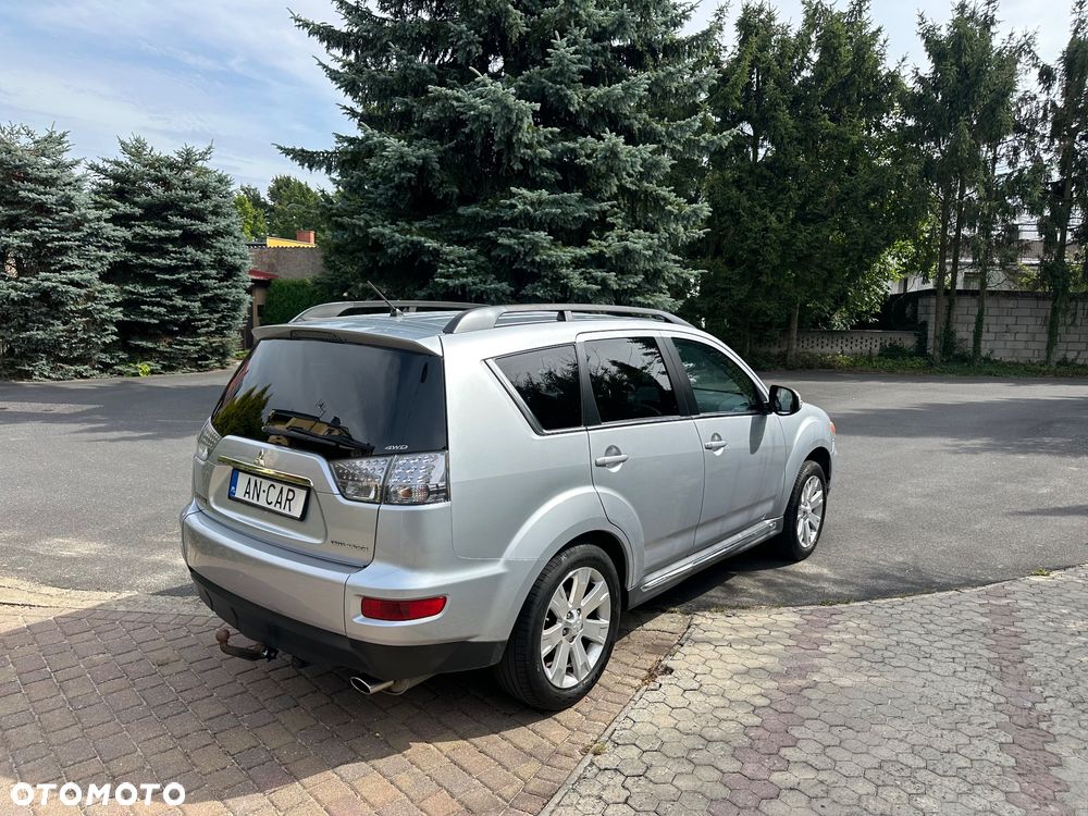 Mitsubishi Outlander 2.4 Invite CVT - 6