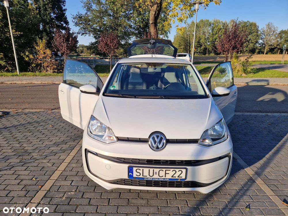 Volkswagen up! move - 15