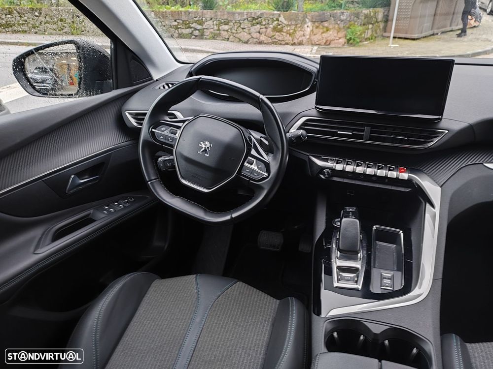 Peugeot 3008 1.6 Hybrid Allure Pack e-EAT8 - 11