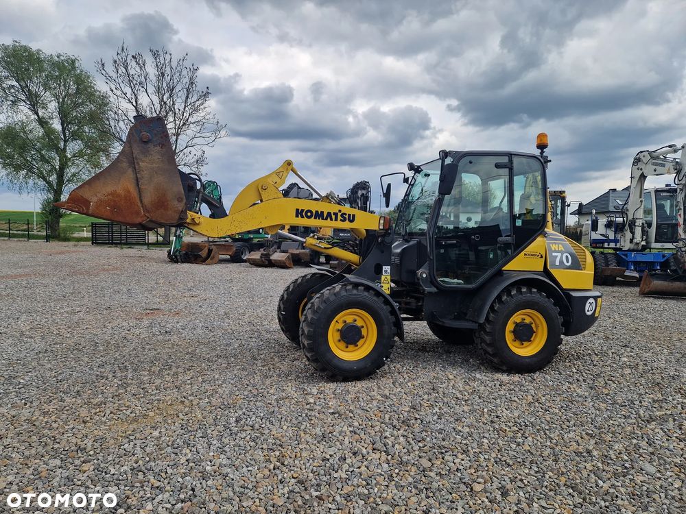 Komatsu WA70 - 7