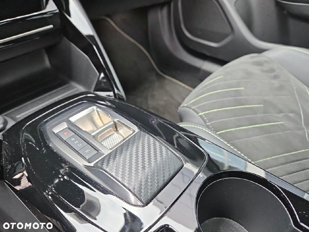Peugeot 2008 1.2 PureTech GT S&S EAT8 - 16