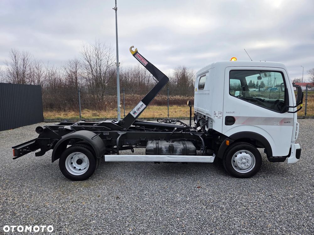 Renault Maxity 2.5 DCI 110KM/ Hakowiec / DMC 3.5T / - 3