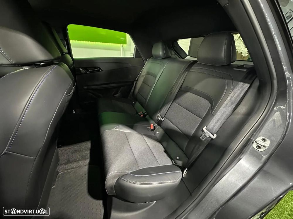 MG MG4 64 kWh Luxury - 8