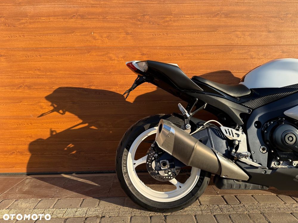 Suzuki GSX-R - 2