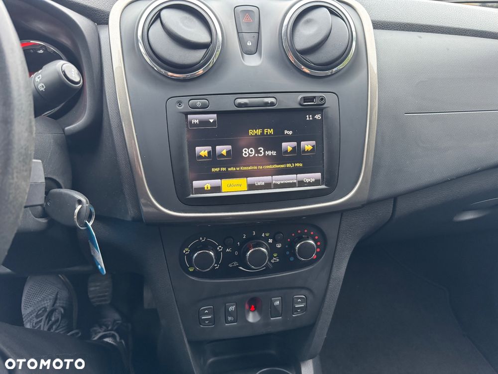 Dacia Logan 0.9 TCe SL Celebration S&S EU6 - 19