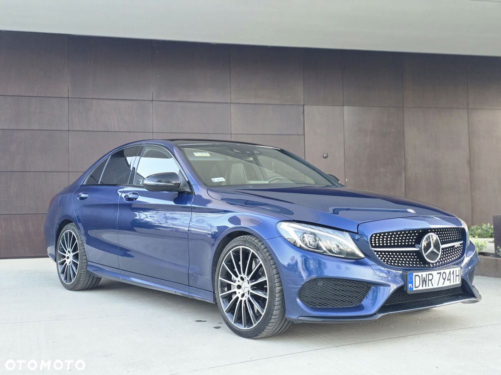 Mercedes-Benz Klasa C AMG 43 4-Matic - 17