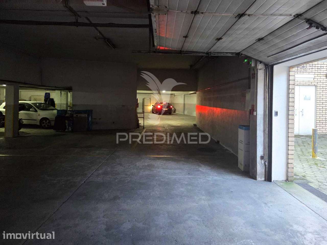 T2 com lugar de Garagem em Condominio fechado nos Carvalhos - Grande imagem: 2/15