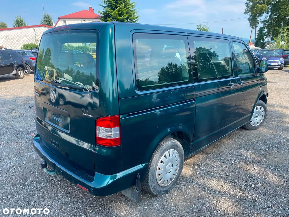 Volkswagen Multivan - 5