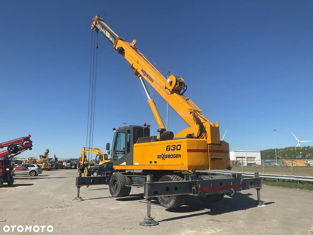 Sennebogen 630 Dźwig terenowo-szosowy / Zasięg 30 m / Udźwig 30 t / 4 szt - 2