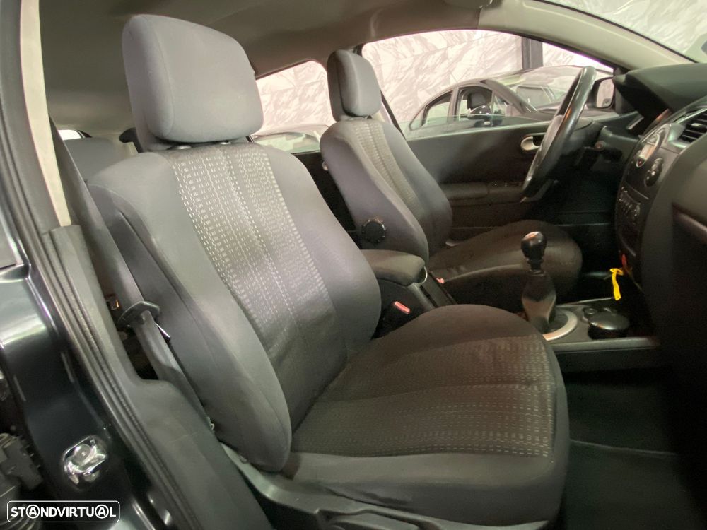 Renault Mégane Break 1.5 dCi Dynamique Luxe - 8