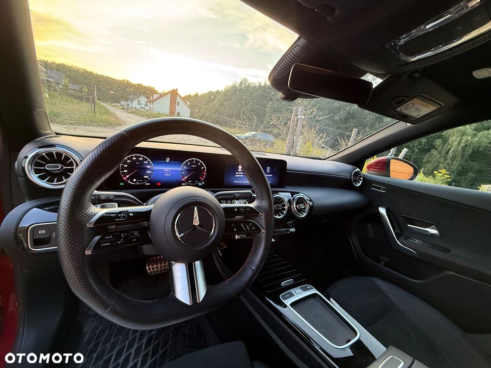 Mercedes-Benz Klasa A 200 4-Matic AMG Line 8G-DCT - 6