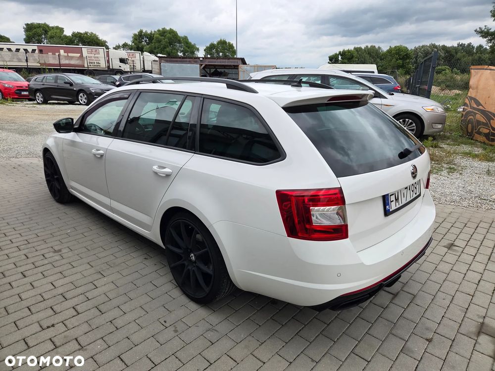 Skoda Octavia 2.0 TDI (Green tec) RS - 10