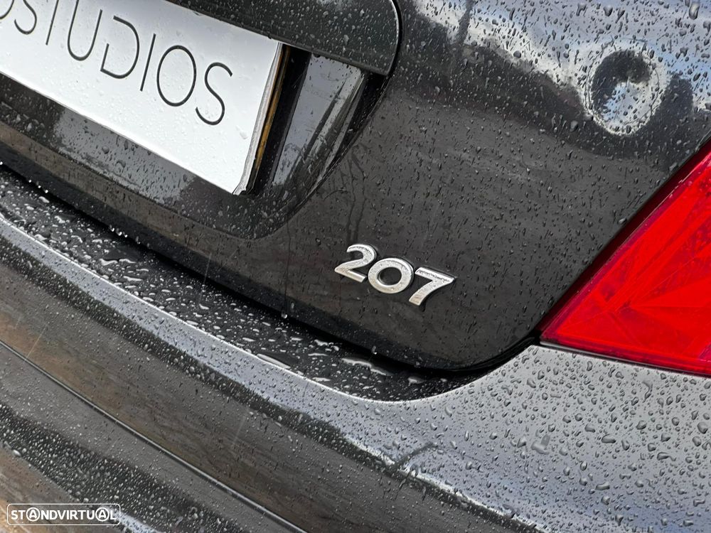 Peugeot 207 1.4 16V Active - 15