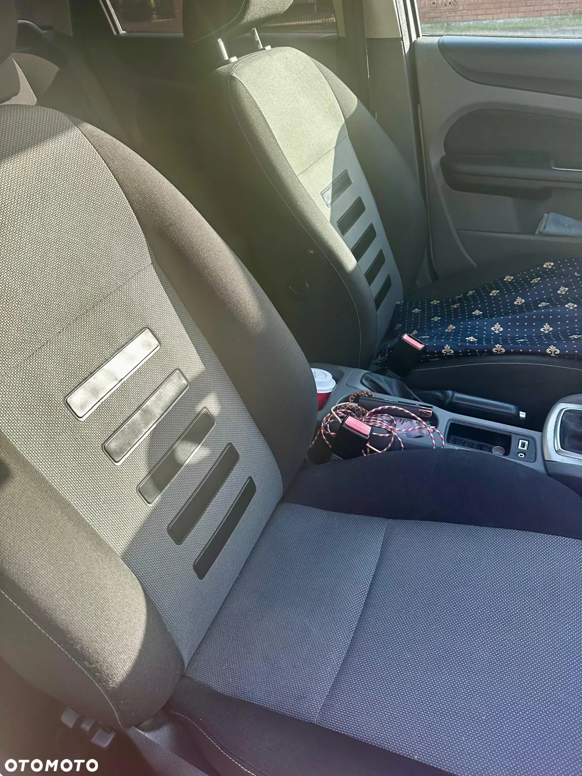 Ford Focus 1.6 TDCi Ambiente - 8