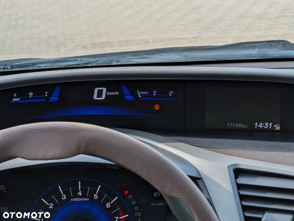 Honda Civic 1.8 Executive i-SHIFT - 28