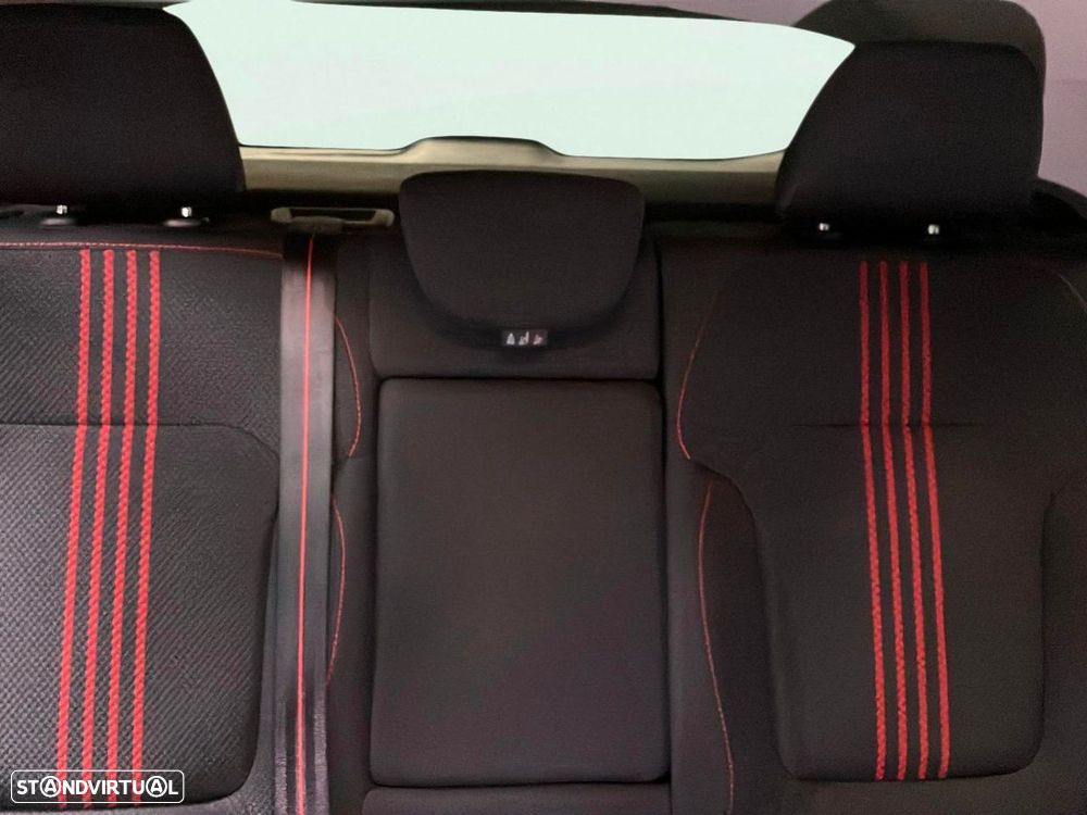 Renault Mégane 1.3 TCe R.S. Line - 18