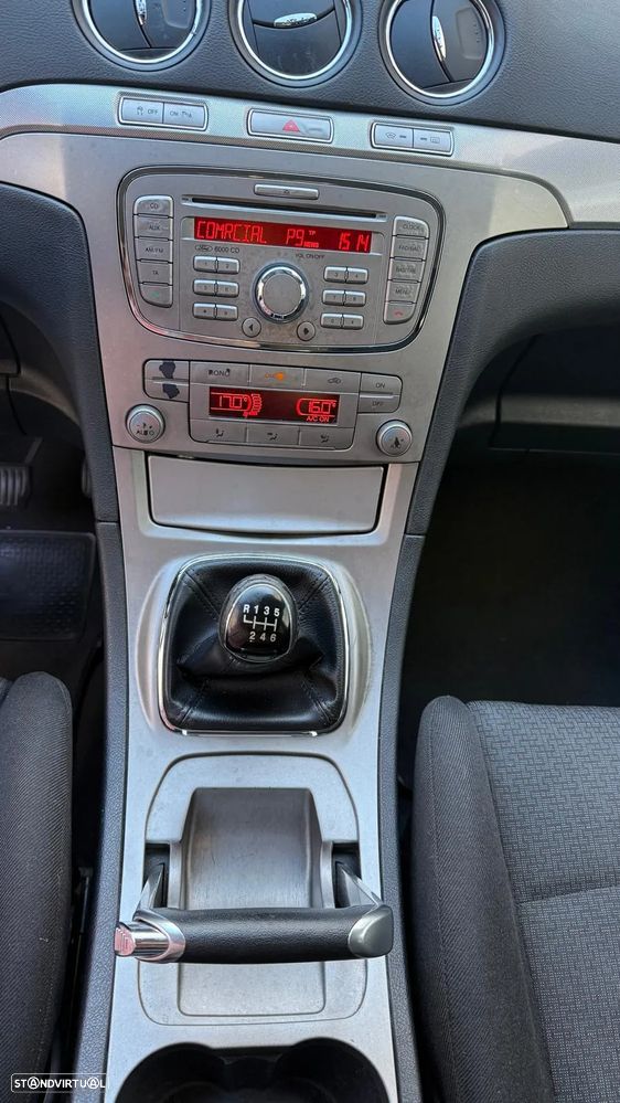 Ford S-Max 1.8 TDCi Titanium 7L - 9