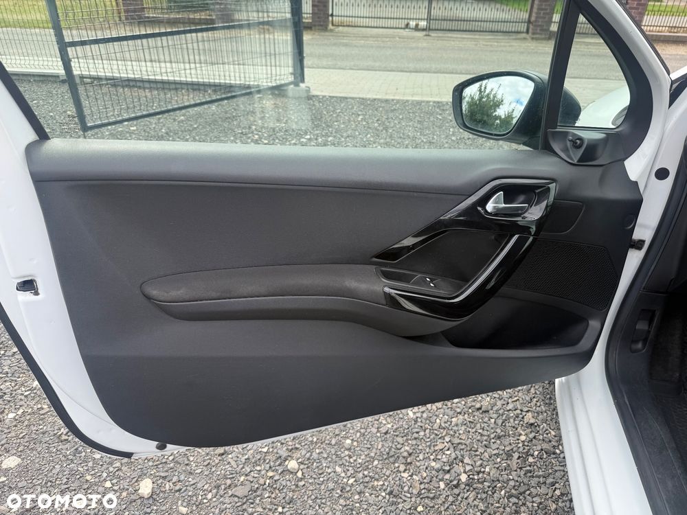 Peugeot 208 68 VTI Access - 17