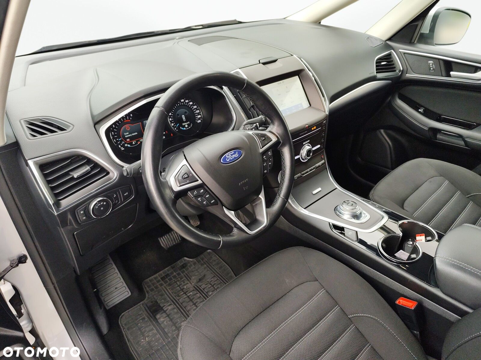 Ford Galaxy - 9