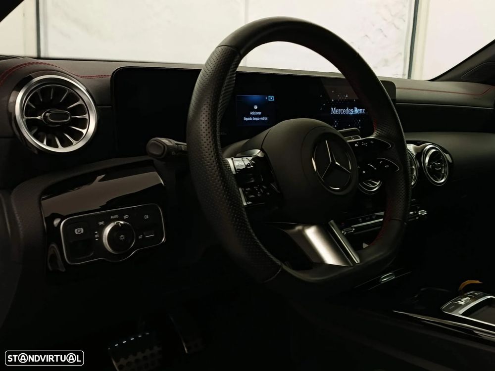 Mercedes-Benz CLA 200 - 21