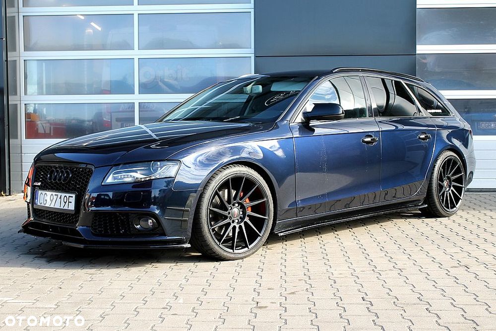 Audi A4 Avant - 1
