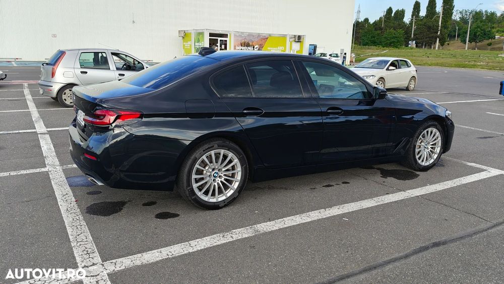 BMW Seria 5 530i AT MHEV - 6