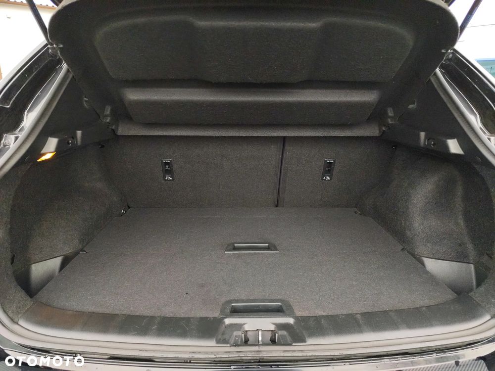 Nissan Qashqai 1.2 DIG-T N-Connecta - 18