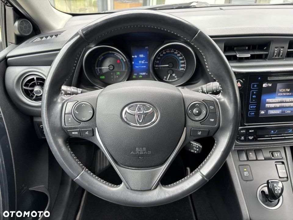 Toyota Auris - 19