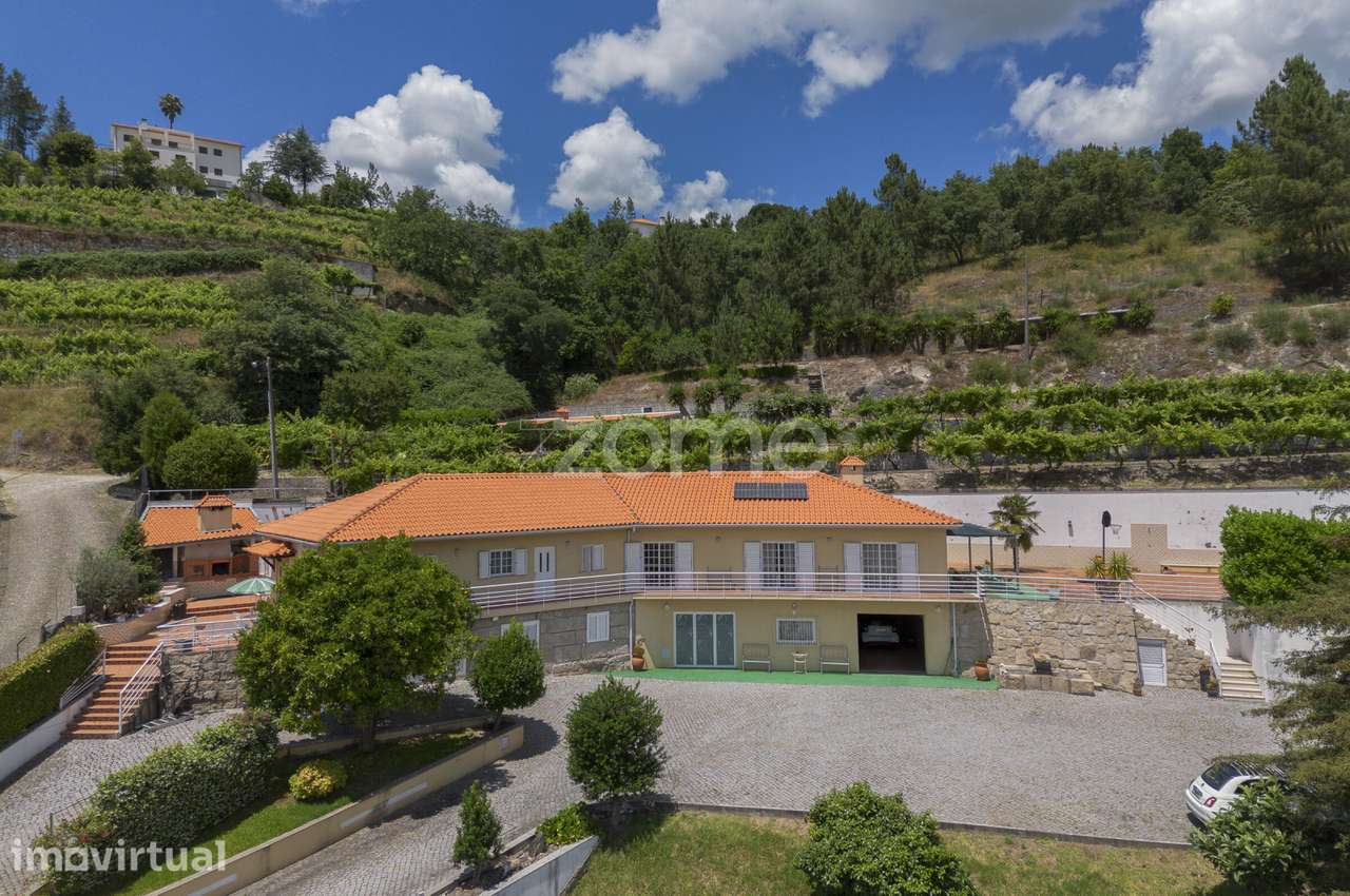 Quinta em Amarante – Espaço e Conforto com Vistas Maravilhosas - Grande imagem: 2/38