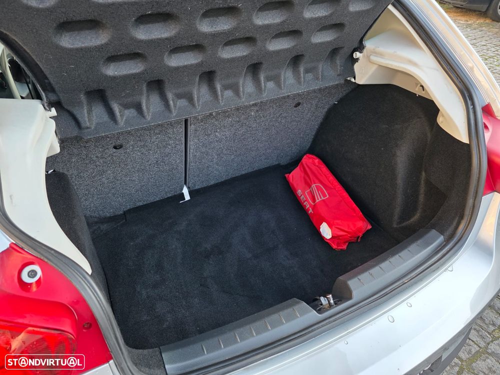 SEAT Ibiza 1.4 16V Style - 21